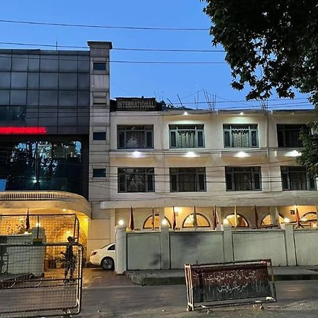 Hotel International Srinagar Екстер'єр фото