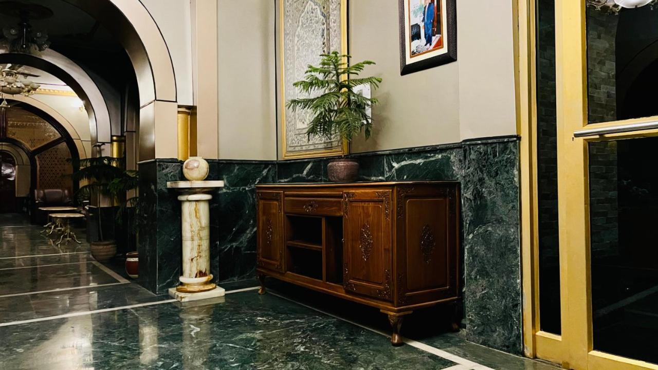 Hotel International Srinagar Екстер'єр фото