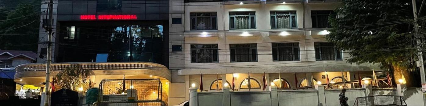 Hotel International Srinagar Екстер'єр фото